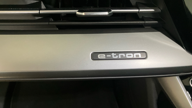 Audi Q4 e-tron 210kW 45 82kWh Sport 5dr Auto [Leather] Electric Estate